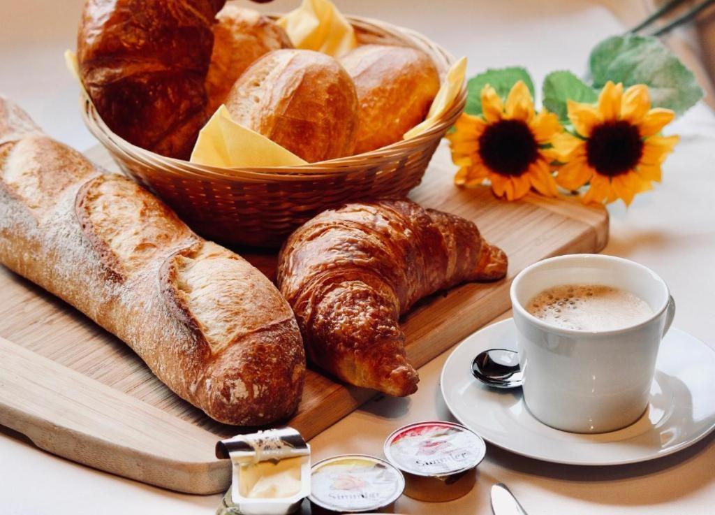 Evasion Entre Paris, Disneyland Et Bords De Marne 诺伊斯·勒·格兰德 客房 照片